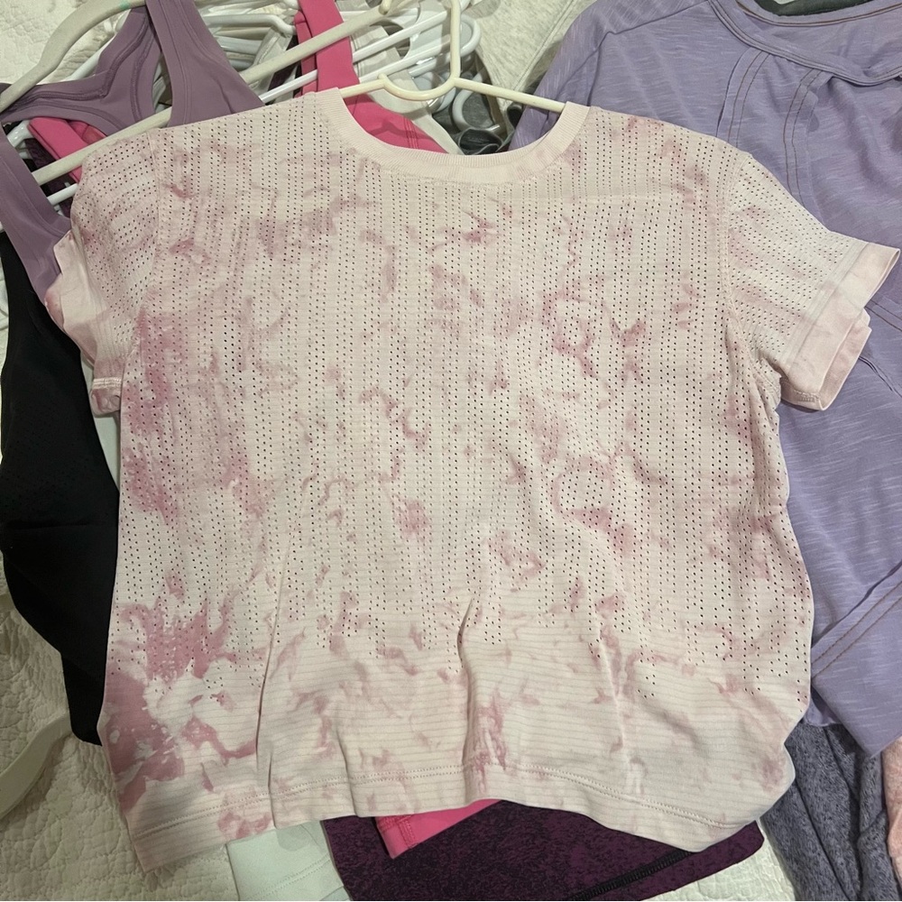 lululemon train to be short sleeve top